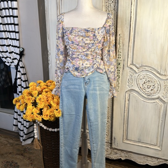 Curated Two Piece Y2K Pastel Bundle - Picture 1 of 9